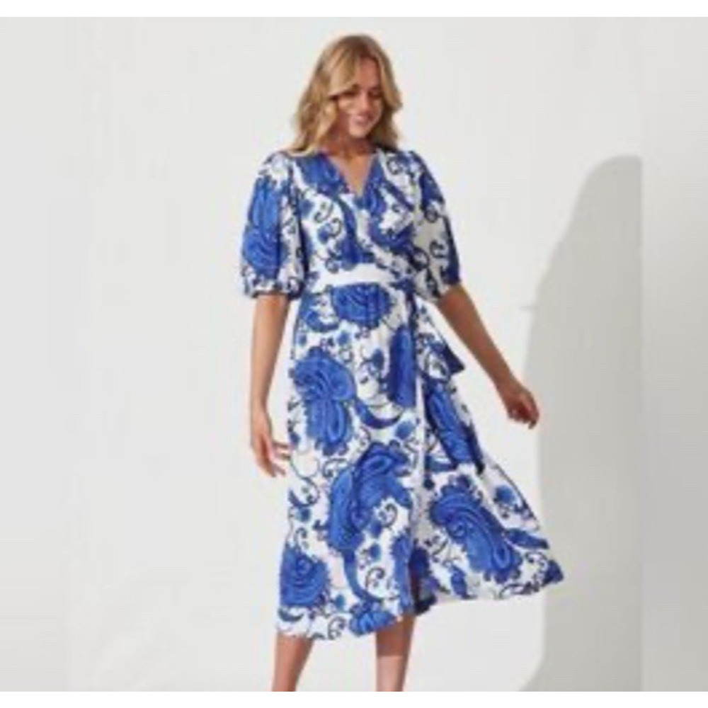 White Closet Elements Wrap Dress XS Blue White Floral Linen Blend